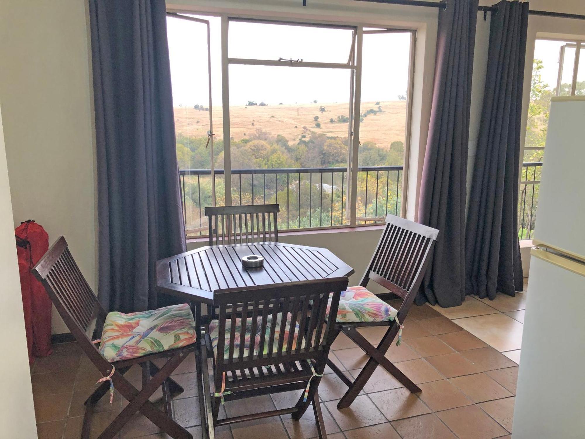 Hills And Dales Accommodation 拉塞利亚 外观 照片
