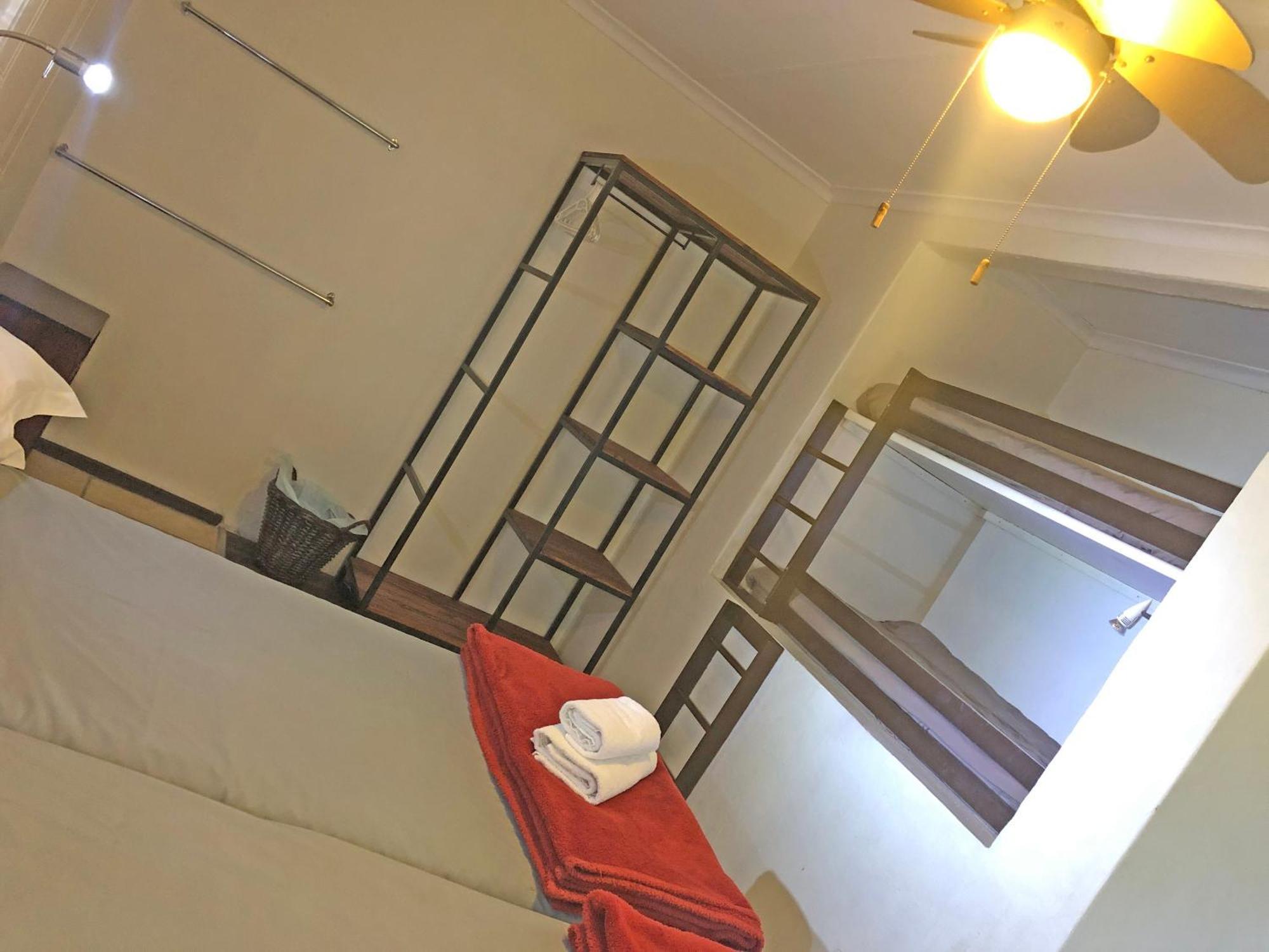 Hills And Dales Accommodation 拉塞利亚 外观 照片