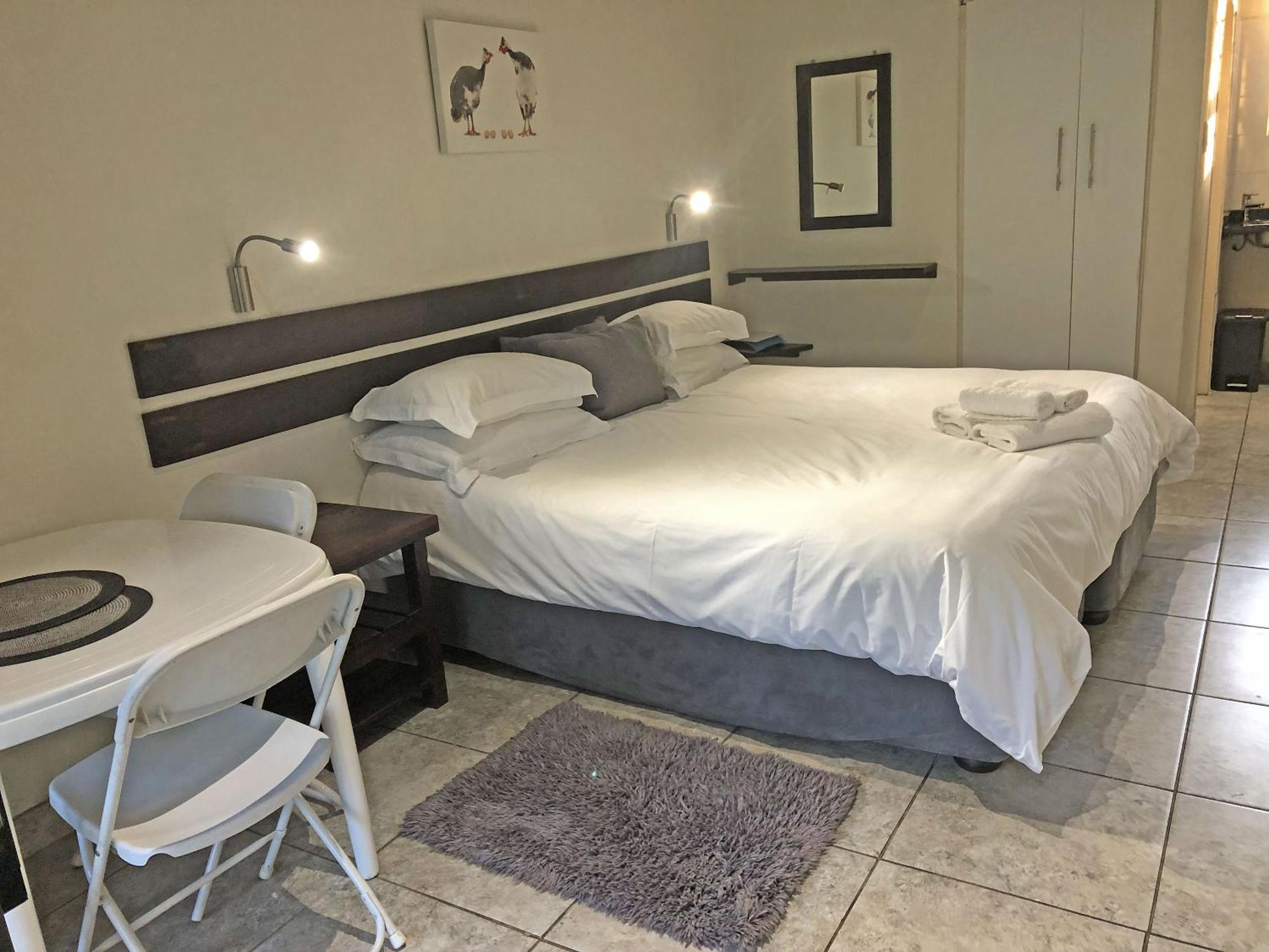 Hills And Dales Accommodation 拉塞利亚 外观 照片