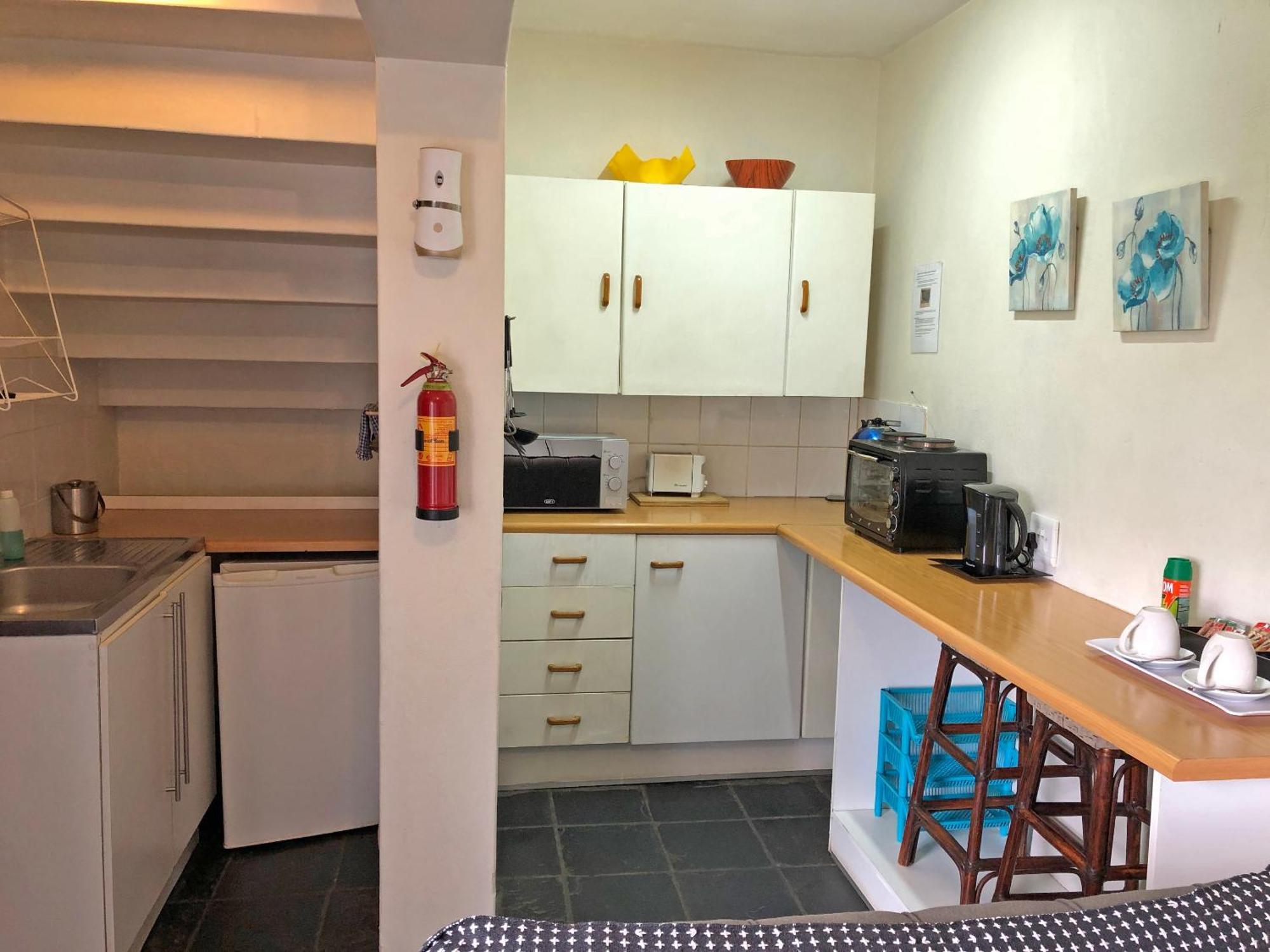 Hills And Dales Accommodation 拉塞利亚 外观 照片